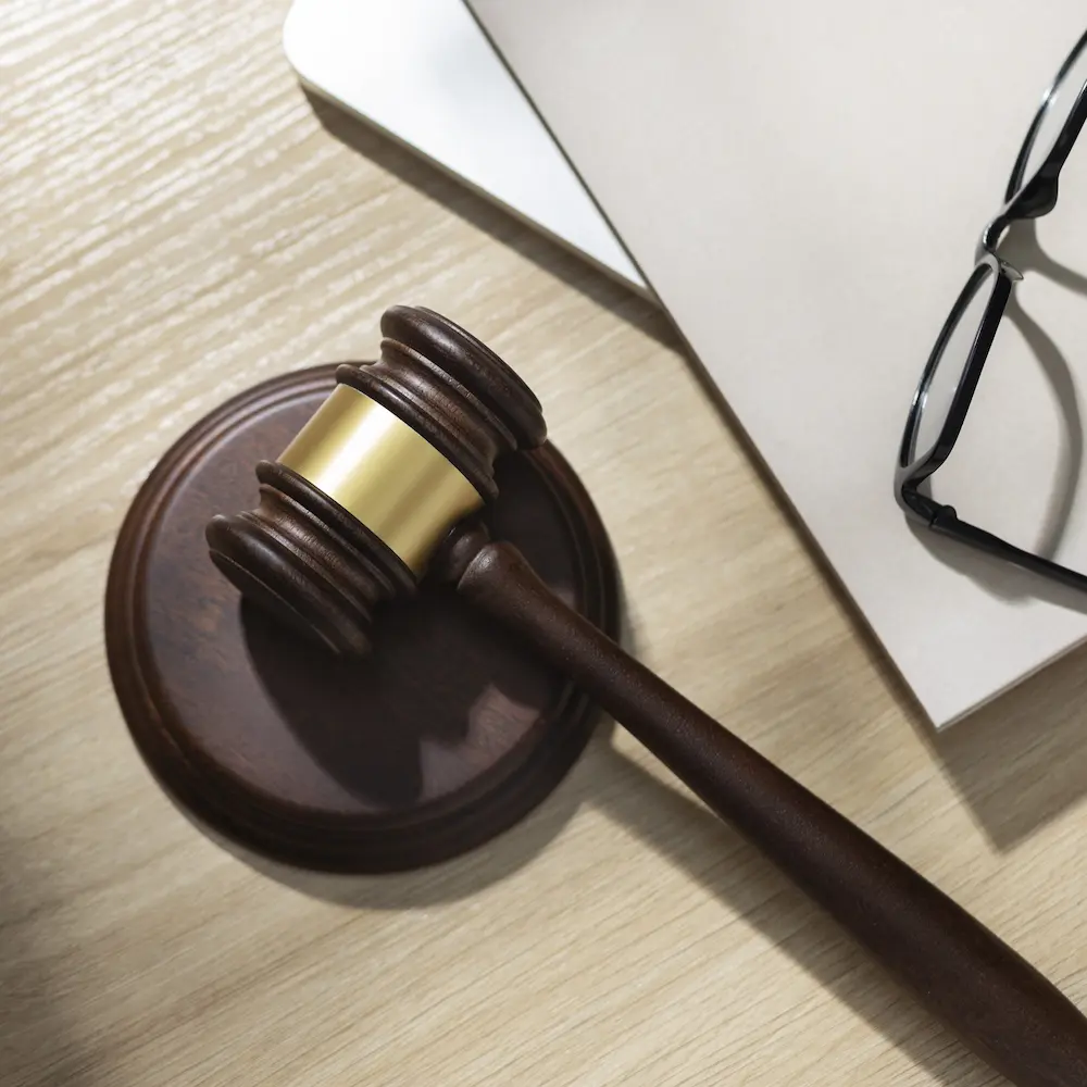 Adinegara and Partners Law Firm / Kantor Hukum